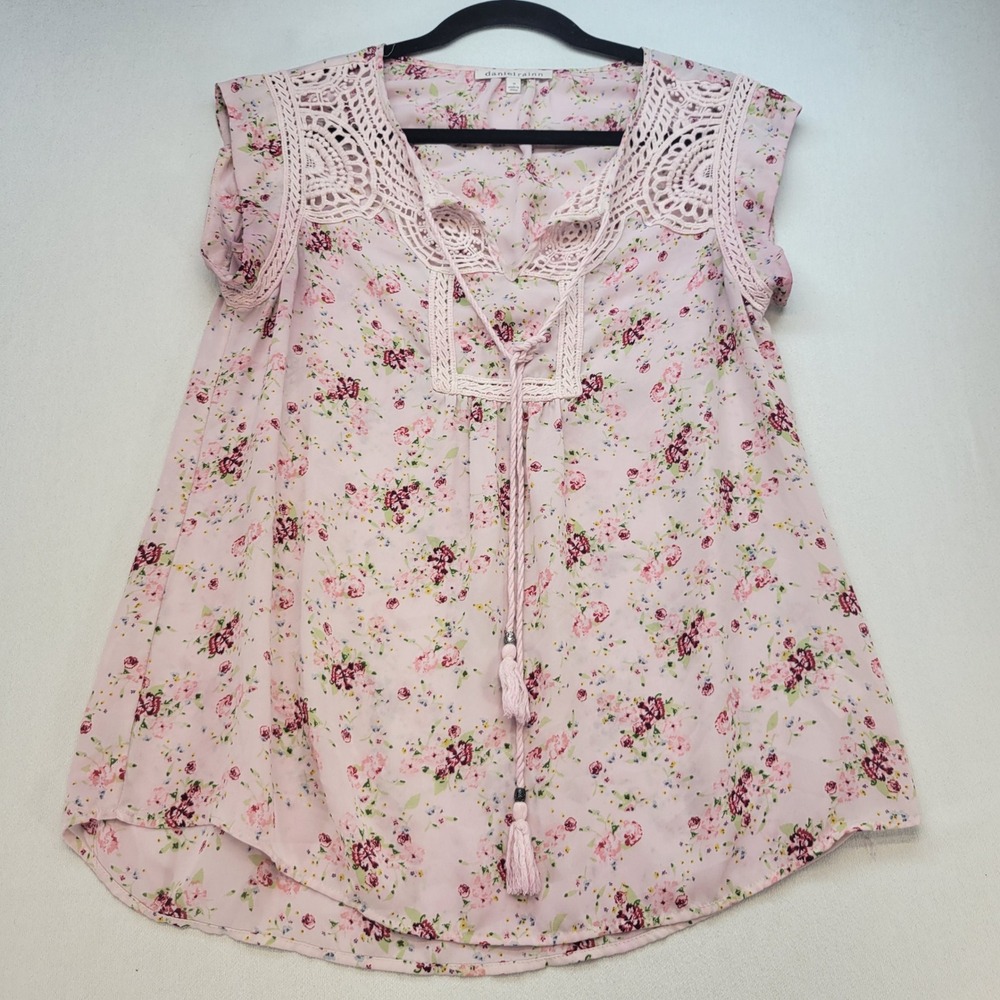 Daniel Rainn Blouse Womens Medium Pink Floral Lace Tassel Garden Feminine Top